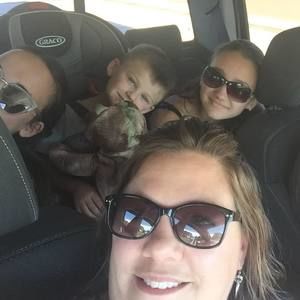 Meet your Posher, Holly